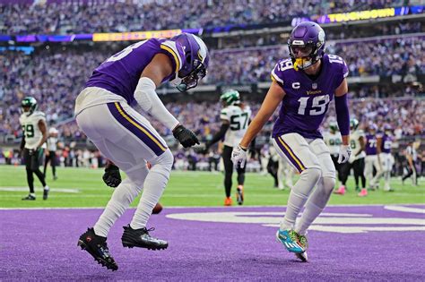 did vikings clinch playoff spot.